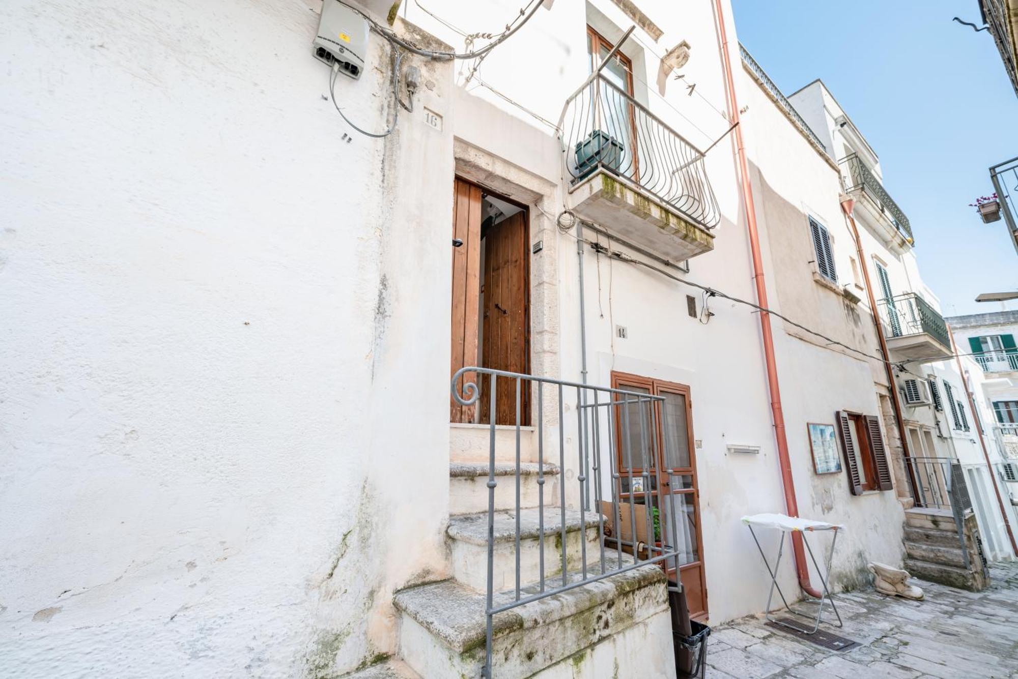فندق Casa Colombo & Casa Scipione By Rentbeat أوستوني المظهر الخارجي الصورة